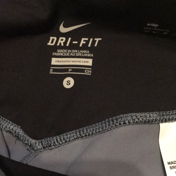 NIKE LEGENDARY TIGHT FIT - Picture 6 of 7